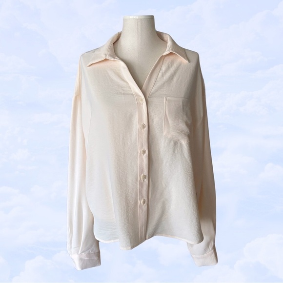 SINCERELY JULES ✨ Peach Blouse 🍑 boxy flowy top button up medium large - Picture 2 of 6